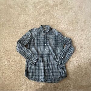 EUC Men’s J. Crew Classic Button Down Shirt!